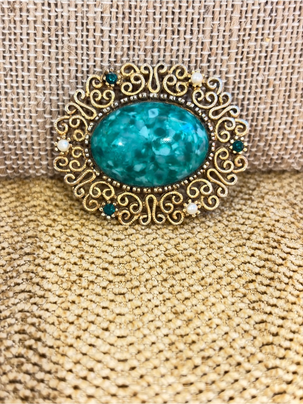 Vintage signed JJ brooch